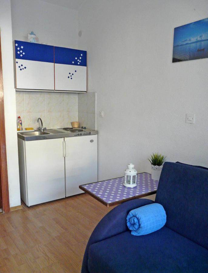 Apartments By The Sea Drvenik Donja Vala, Makarska - 6756 Dış mekan fotoğraf